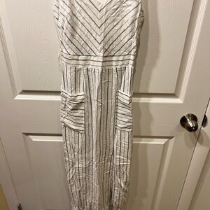 Monteau White and Blue Sleeveless V-Neck Sundress